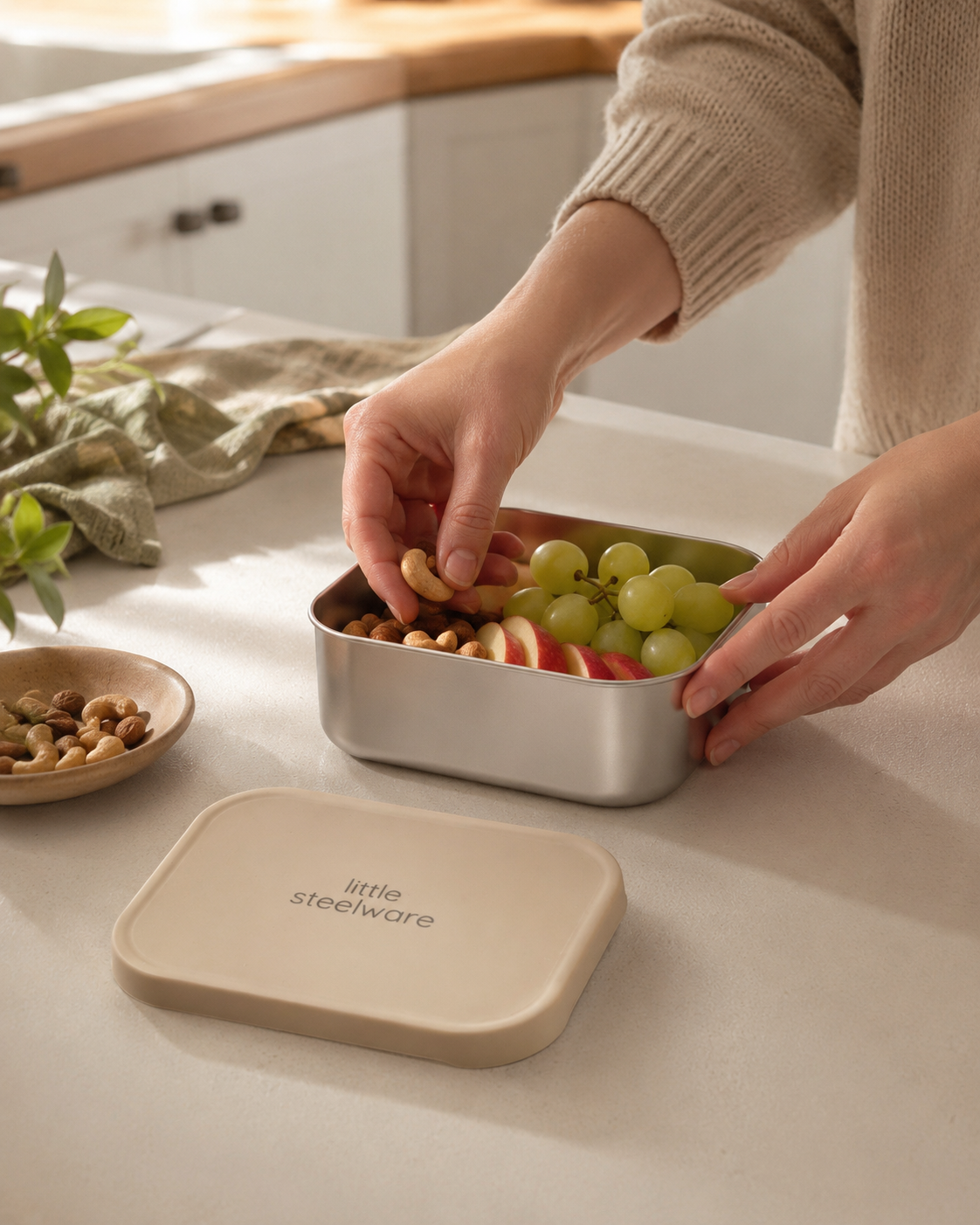 Stainless Steel Lunch Box with Silicone Lid